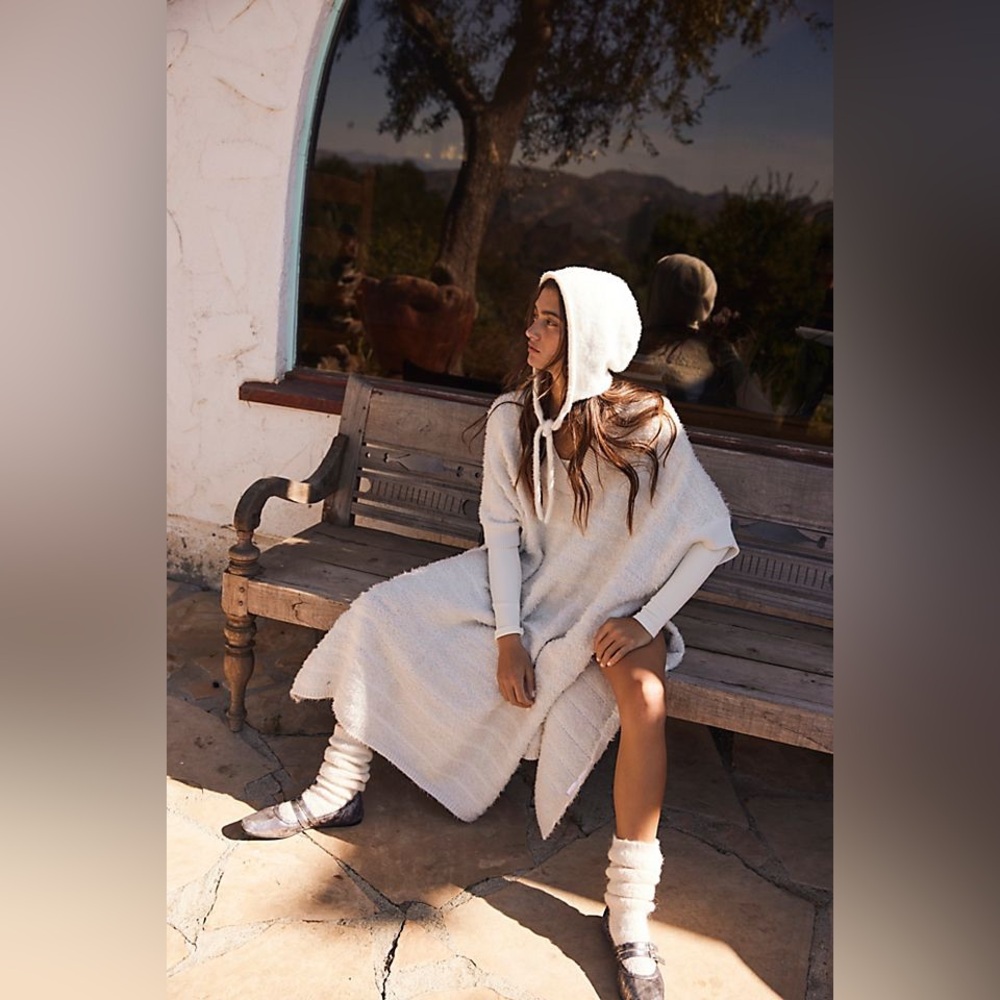 Free People Cozy White kimono Knit Poncho lounge - Picture 4 of 7